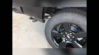 2017 Chevy Silverado Z71 4x4 Redline Series