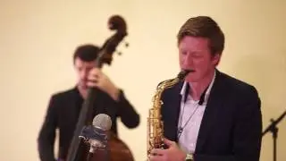 Jazz Band Hire - The Swingin' Times perform 