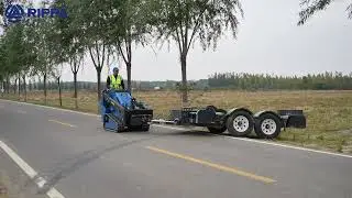 Rippa RS06 Mini Skid Steer Using a Pulling Device: Small Machine, Strong Power#rippa #skidsteer
