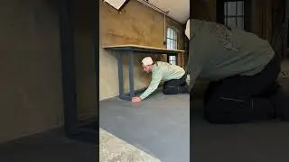 Klappbare Werkbank 🛠️ Wie findet ihr die L&ouml;sung? #werkstatt #werkbank