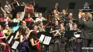 CRUSH by Robert W. Smith  - Conductor: Cormac &Oacute; hAod&aacute;in