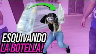 JUEGO DE LA BOTELLA CON EL TEAM 😂 ||KarlaGroo