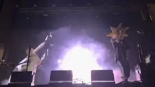 100 Gecs Perform &ldquo;hand crushed by a mallet&rdquo; LIVE At Jannus Live St. Petersburg, Florida 5.9.23