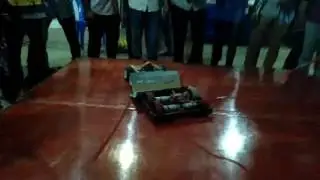 SilverFoxx🐺 Robowar ... Awesome controlling by Viral from Sant. John College of Engineering