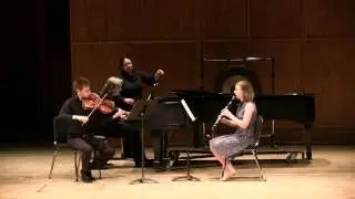Schumann Fairy Tales, II. Lebhaft und sehr markit