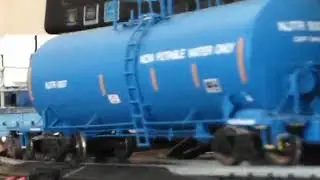 NJT Ho Scale GP40-2 #4302 passing by on the Aqua Train
