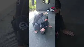 Hoodie Cross Collar choke for Self defence