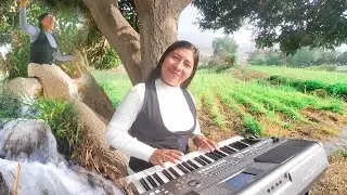 EN LA TIERRA SE CANTA Y EN EL CIELO SE OYE 🌍🎶🕊📖