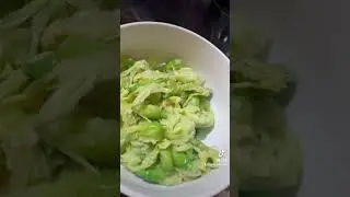 Ensaladang katuray (vegetable hummingbird)