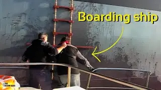 Boarding ship with pilot ladder - time to jump!