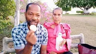 CREAM CRACKERS CHALLENGE (ian never plays fair) 🤣 #jamaican #couple #laughin/wmichelle&ian #viral