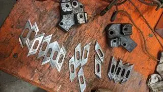 1939 #DoAllBandsaw V-16 - blade guide cleaning and polishing  #elbowgrease #Tools #Machinist