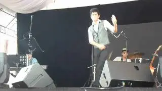 Singapore Jazz Band - F1 2011 - Nathan Hartono - For Once In My Life