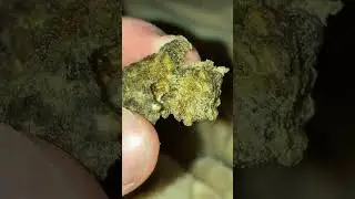 Kaws- smalls Moonrock Review 😱🔥 #kaws #rocks #fyp #viralvideo