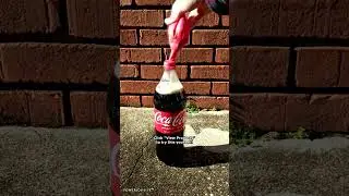 Coca Cola Vs Baking Soda (Balloon Experiment)