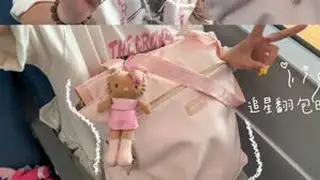 追星女的高铁翻包！全是实用的#vlog日常 #翻包#翻包记 #翻包日记#追星