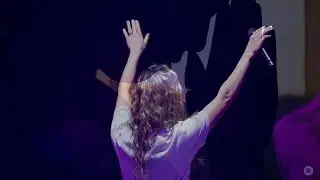 QUEM PROCURA LUZ