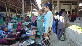 4K 🇮🇩 Indonesian Rural Life | Buying and Selling Activities in Countryside Market