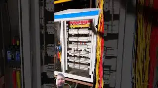 Electric panel #electrical #panel #panelwiring #shortsvideo #trendingshorts #electrician #ytshorts