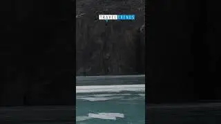 frozen river sakardu gilgit baltistan