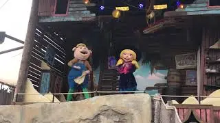 Familieshow - TOOS EN MORREL GAAN OP VAKANTIE im Toverland 2020