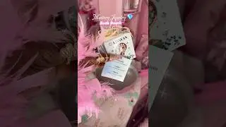 Бомбочка для ванны &laquo;Загадочные украшения&raquo; 🛁 #коробочкасзагадками #загадочныеукрашения #счастливая...