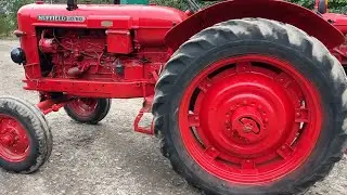 K&oslash;b Veterantraktor Nuffield 10/60 D p&aring; Klaravik