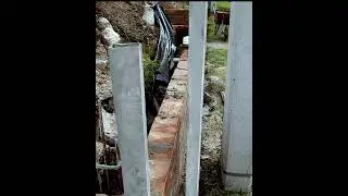 Uso de las reglas e hilos para nivelar el muro #construccion #bricolaje #remodelar #arquitectura