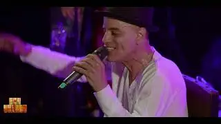 Alabanciosa, Frankie Vázquez