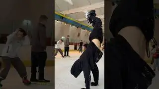 Реакция публики на фигурное катание такая😱