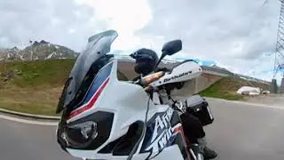 Africa Twin: Tremola - die alte Sankt Gotthard Passstra&szlig;e in 360&deg;
