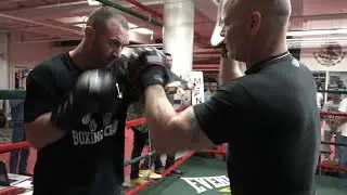 Seanie Monaghan, Light Heavyweight  (26-0, 16 KOs)  media workout