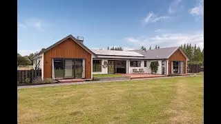 8 Walford Way, Darfield - Jo McIntosh and Millie Adams