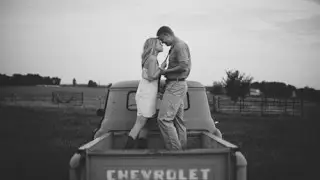Mini Thin - Crushin - Feat Marilee country rap love song redneck love rebel realtionship
