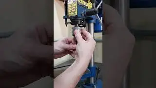Como Trocar o Mandril C&ocirc;nico de Maneira R&aacute;pida e F&aacute;cil #furadeira #mandrill #oficina #work