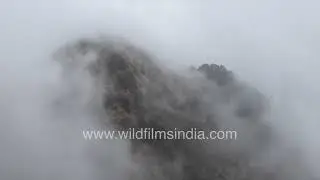 Winter Mist Time-Lapse of Fog-Covered Mountains in Jabbarkhet