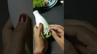 Bottle art with clay 😍#shorts #clayart  #acrylicpainting #viralshorts  #bottleart #flowermaking