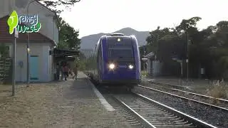 SNCF X72500 TER ZOU! Arrives and departs Laragne