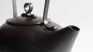 変形手絞り技法(鍛金技法)で一枚板から作る鉄瓶 制作過程　The making of Iron Kettle (Prototype)