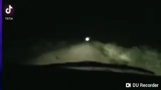 Таинственный свет на дороге - шары