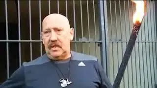 fu&szlig;balltrainer in der e-jugend, wenns ums spiel gegen des nachbar-kaff geht