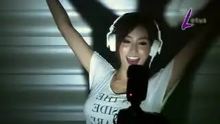 dj phoebe @ live sess at lotus club, macau, china 2011 _clip