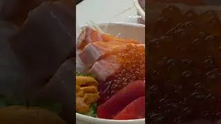 Sushi chef cuts salmon: perfect knife skills #SushiChef #SalmonSushi #KnifeSkills #FoodReels