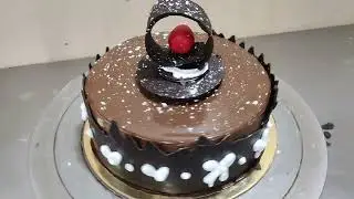 Cream Drop ChocolateCake Half Kgow
