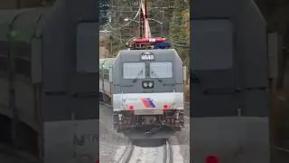 #4640 #heritageunit #njtransit #metropark #northeastcorridor #railroad #virlshort #trains
