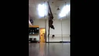 Intermediate/advanced Pole Choreo