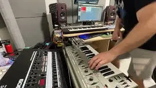 Live Goa-Trance Session 006 - SH-101 , RE-909 , TD -3 -MO , EMX 1 , Virus TI 2 , Multiclock