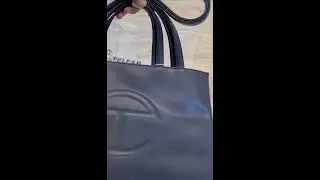 Unboxing | Telfar Medium Navy Shopping Bag