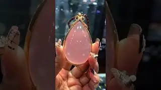Rose Quartz Pendant 🔮#rosequartz #crystals #gems #jewellery #nature #shorts #pendant #viral #style