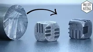 Я сделал набор кубиков в стиле стимпанк из необработанной стали.